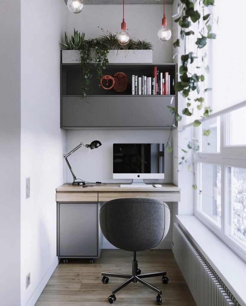 Home office na varanda do apartamento