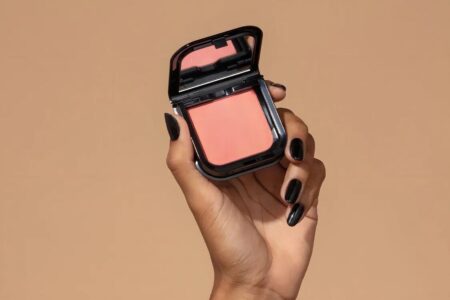 O Boticário vai distribuir blush de graça
