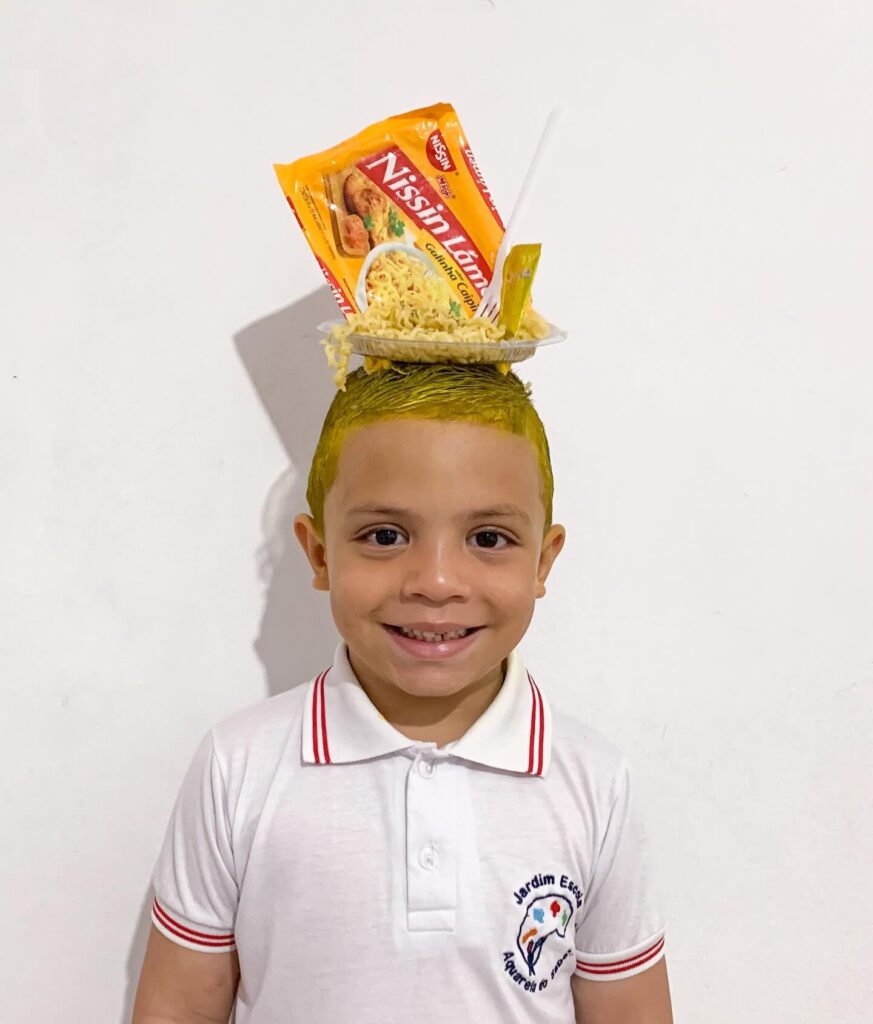 Cabelo maluco de miojo