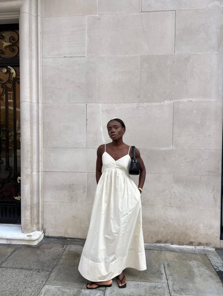look preto e branco com vestido branco longo