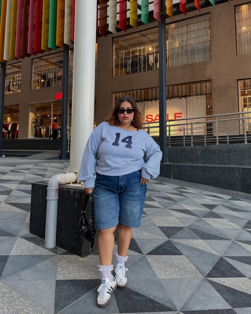Look com bermuda feminina jeans