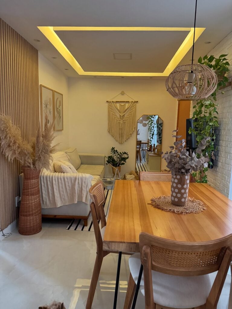 Sala de estar com estilos de decoração diferentes