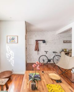 Sala de estar com estilos de decoração diferentes