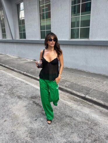 Look com calça adidas
