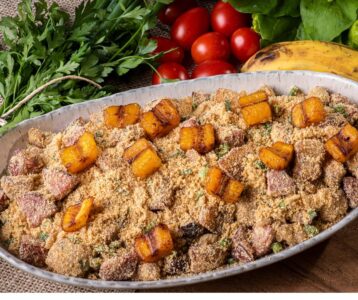Farofa de banana com bacon