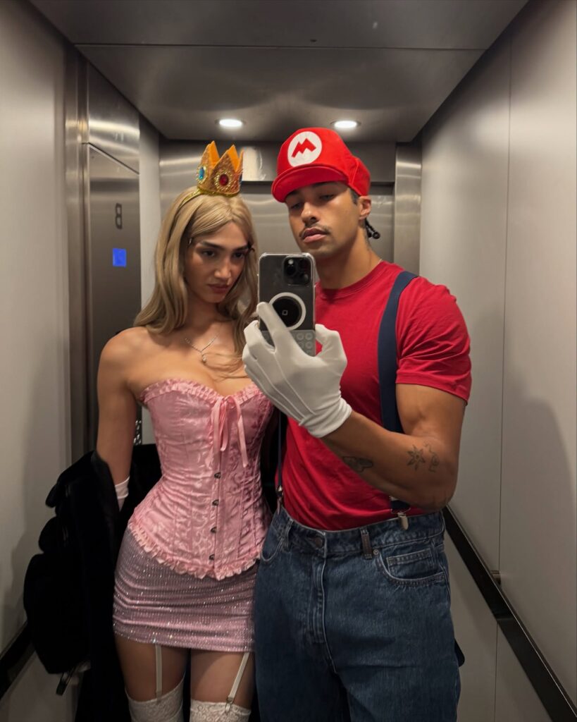Fantasia de casal pro Carnaval