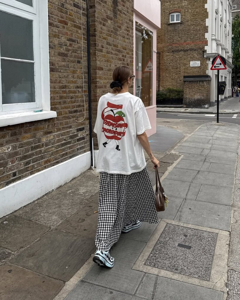 look com camisetas gráficas