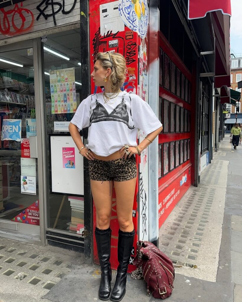 look com micro shorts de oncinha