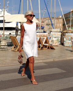 look com vestido curto branco