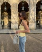 look com blusa com amarração e calça jeans