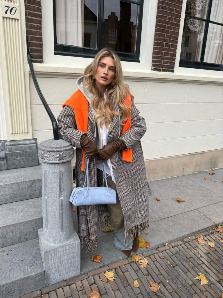 looks com a cor laranja