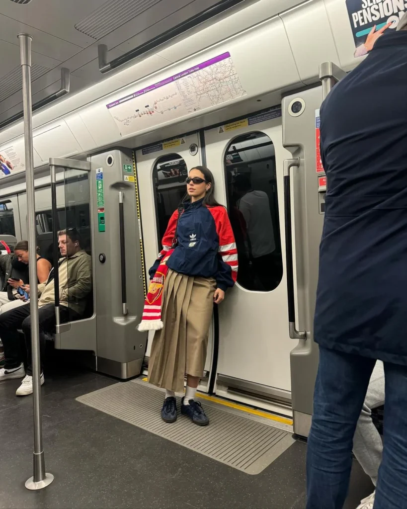 look com saia de alfaiataria