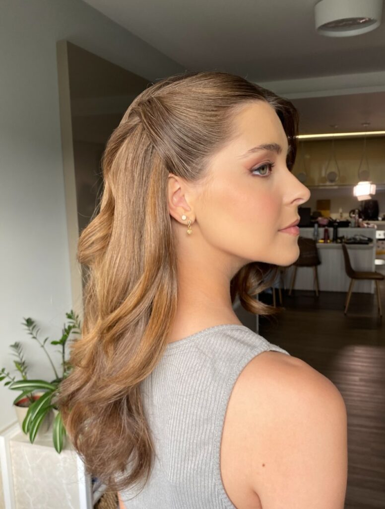 Penteado para madrinha de casamento