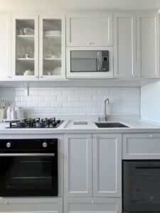 Cozinha sob medida branca