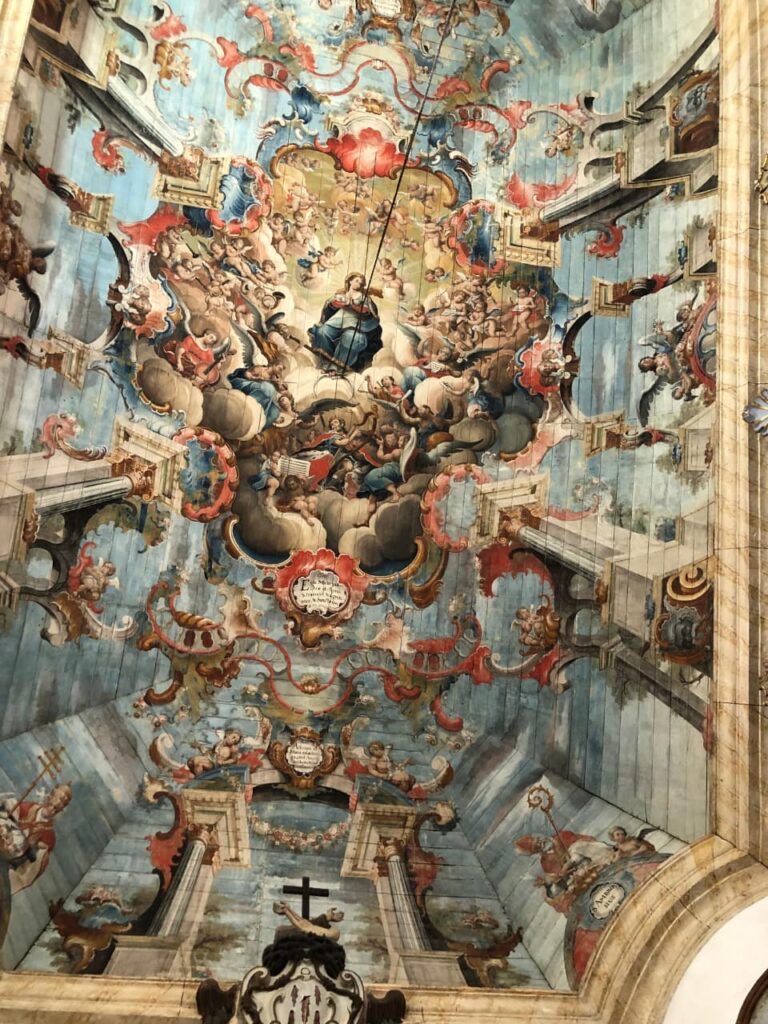 Teto da Igreja São Francisco de Assis