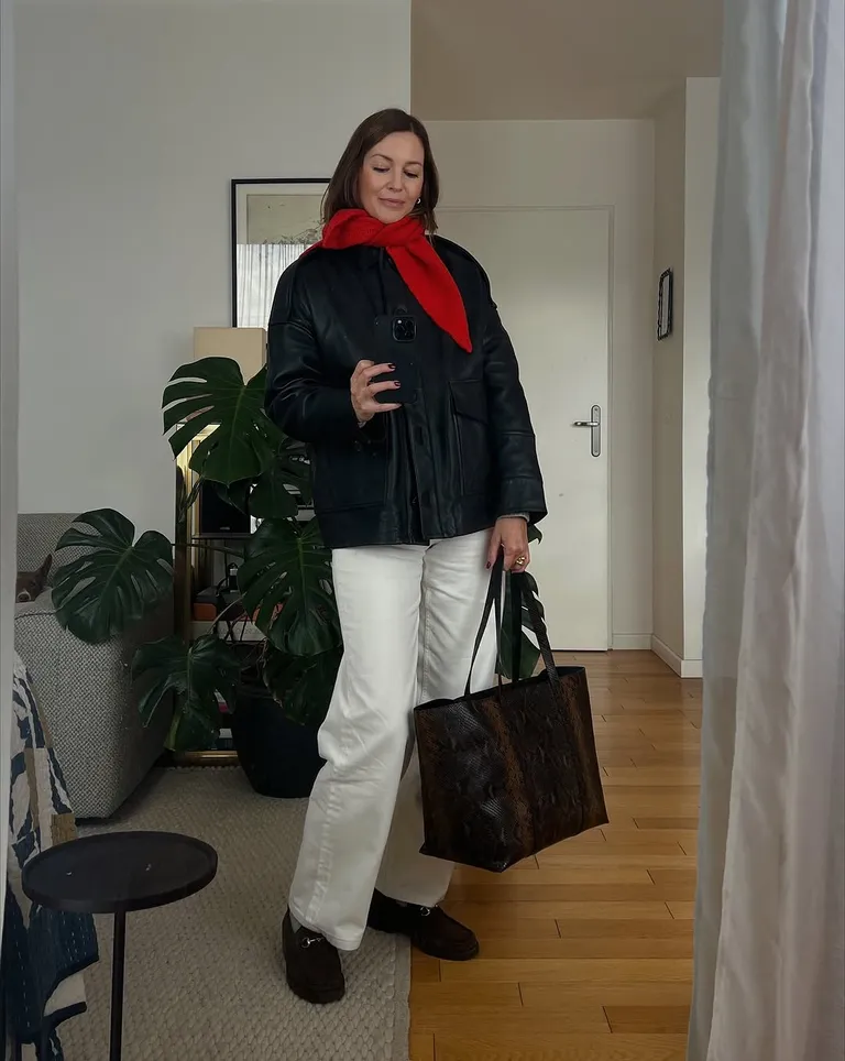 look com cachecol vermelho