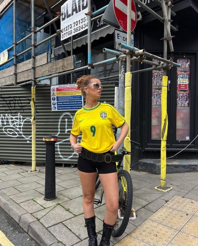 looks para a copa do mundo com camisa do brasil