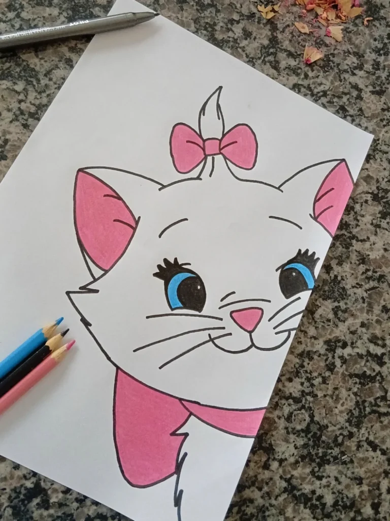 Gatinha Marie em desenho à mão livre