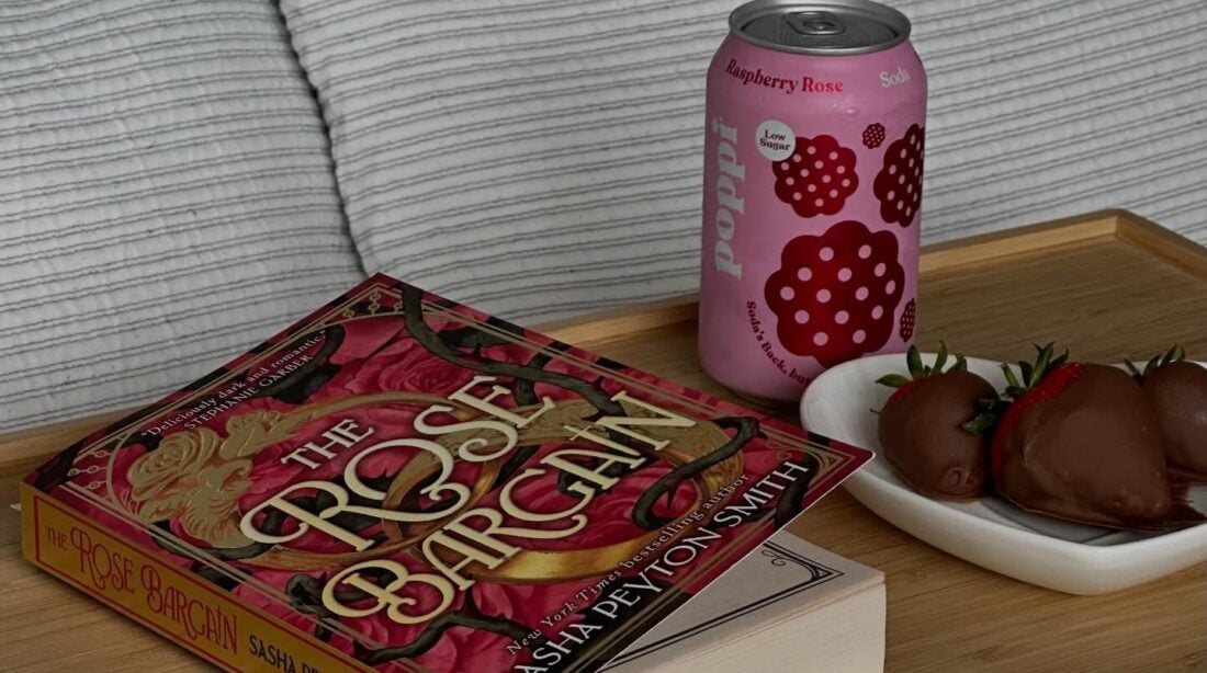 Livro sob a bancada