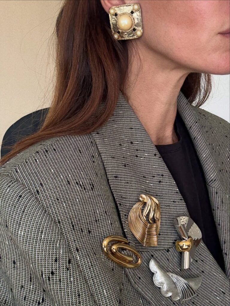 Look com broches